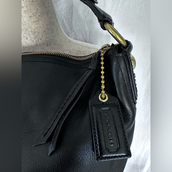 COACH VINTAGE! Black Leather Hobo Bag with Brass Hardware - Picture 5 of 13